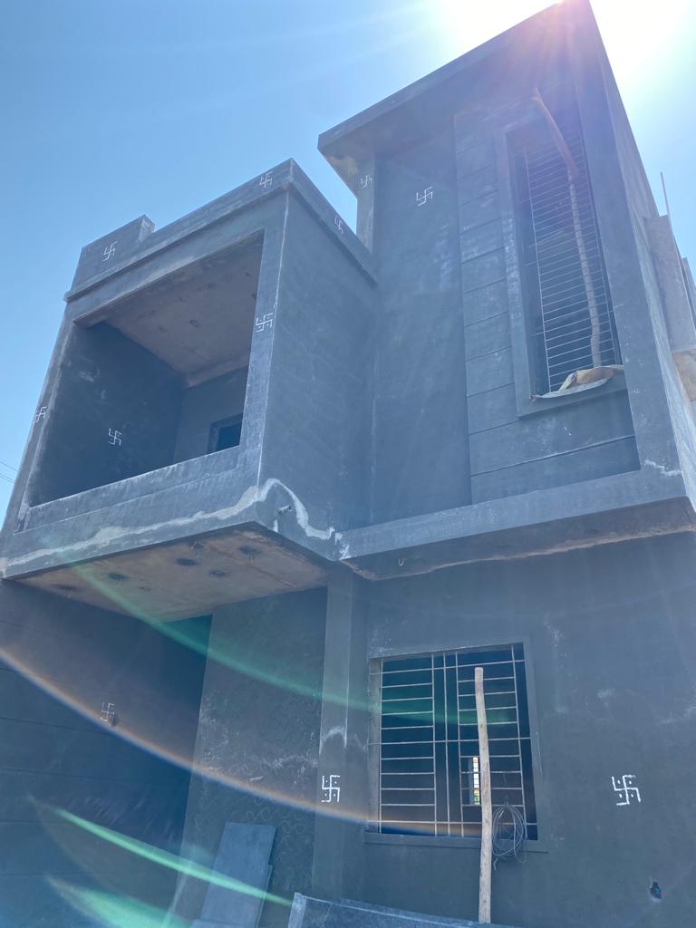 Exterior Primer & Weather Coat 22